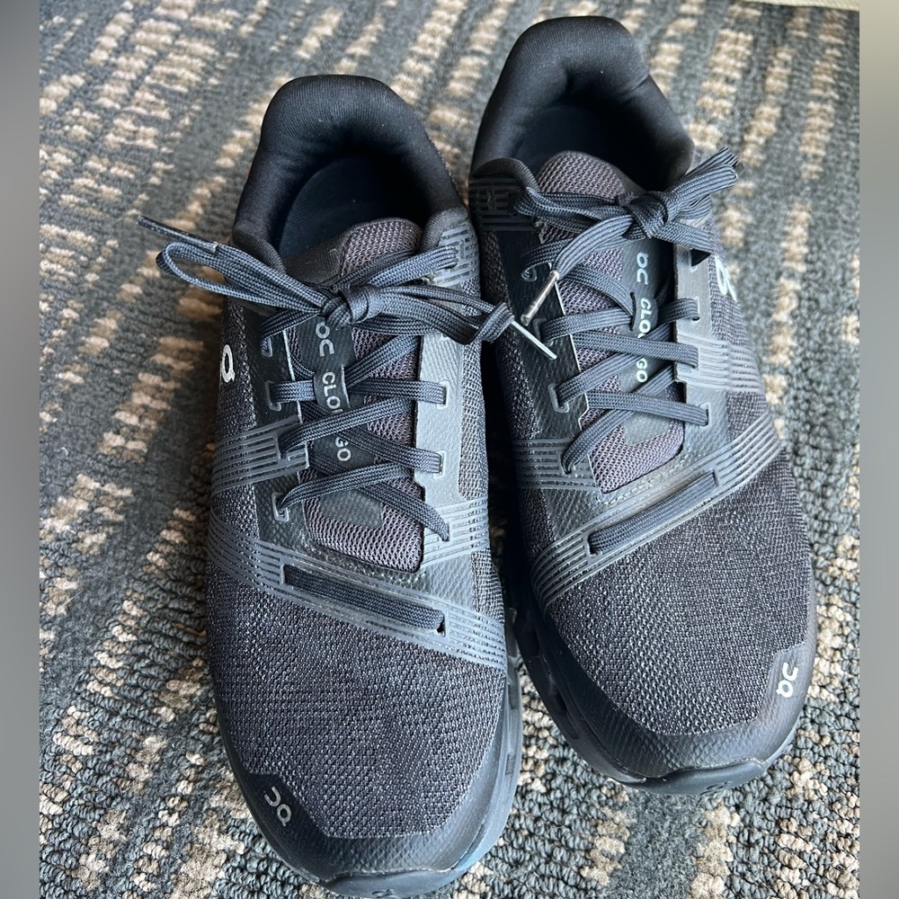 On Running Women’s cloudgo Black Running Shoes